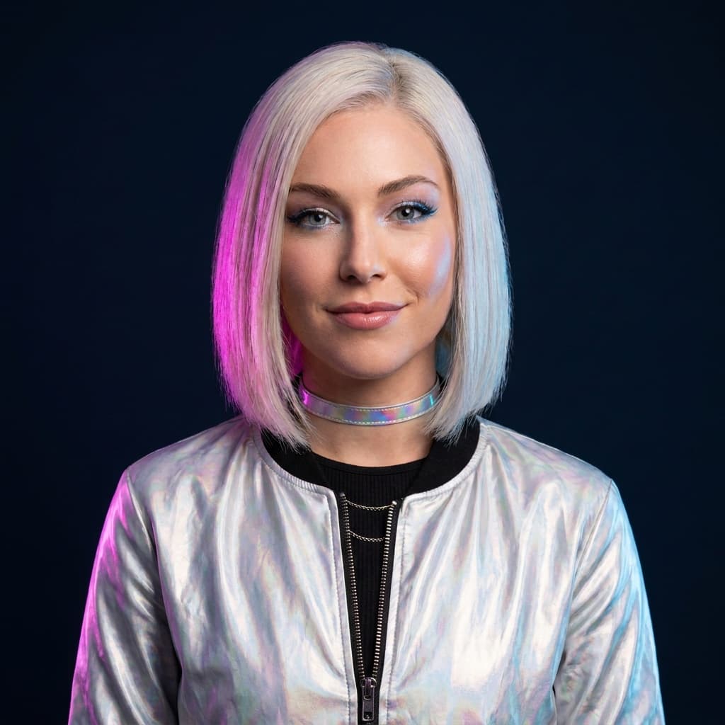 Portrait of Tracy
